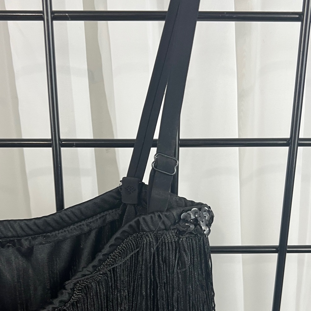 VINTAGE Black FringeTop with Sequin Detail. Perfect holiday top! - Picture 10 of 10